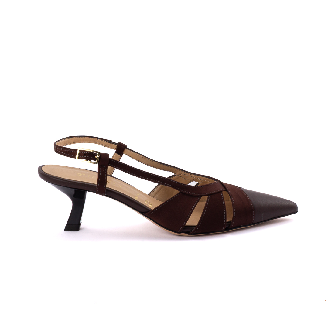 Novità Chanel Slingback Donna Testa di Moro d1269852426y02115006_2426y028